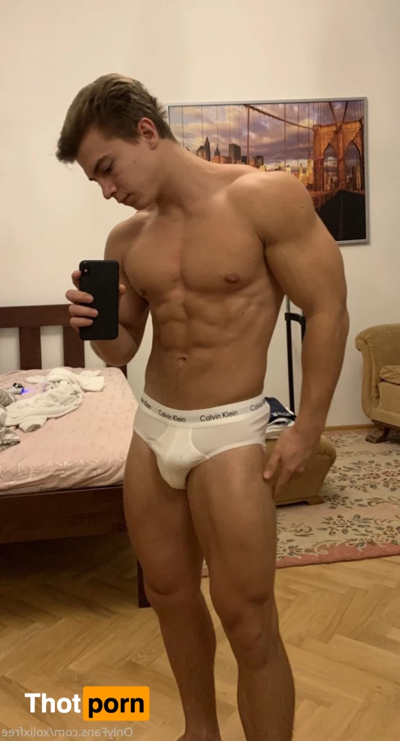 xolix FREE ®️ 2579793