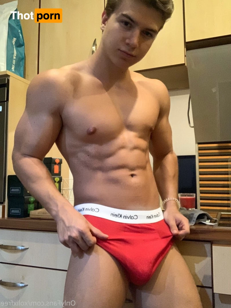 xolix FREE ®️ 2579845