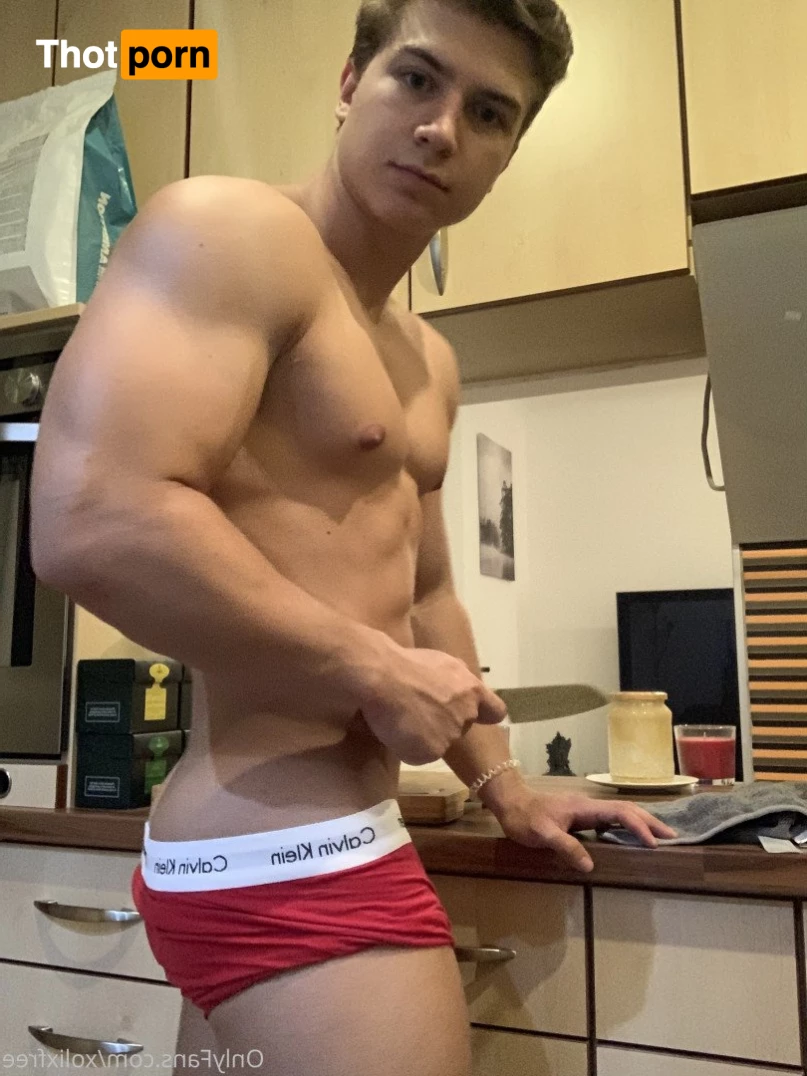 xolix FREE ®️ 2579973