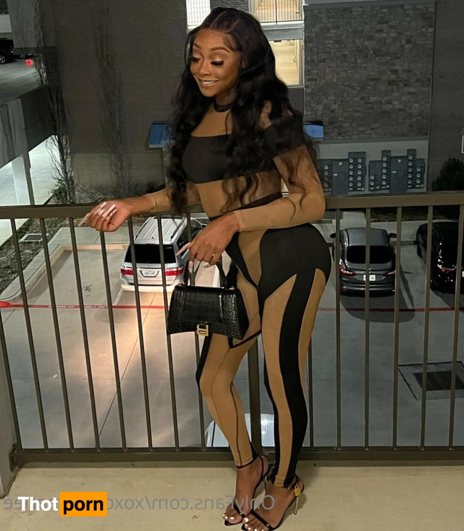 Persuasian Doll 9756685