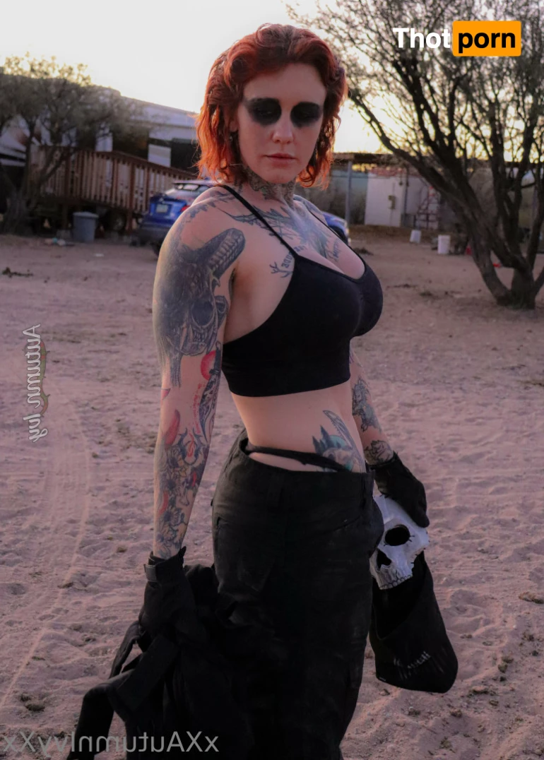 Autumn Ivy 🔪 9433585