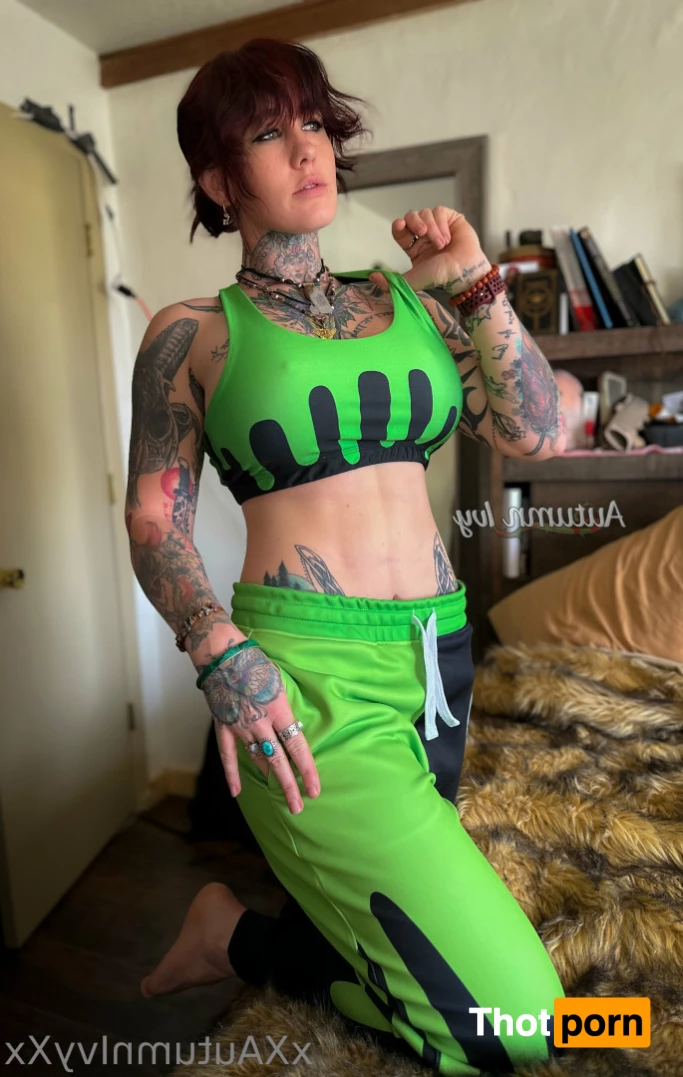 Autumn Ivy 🔪 9433614