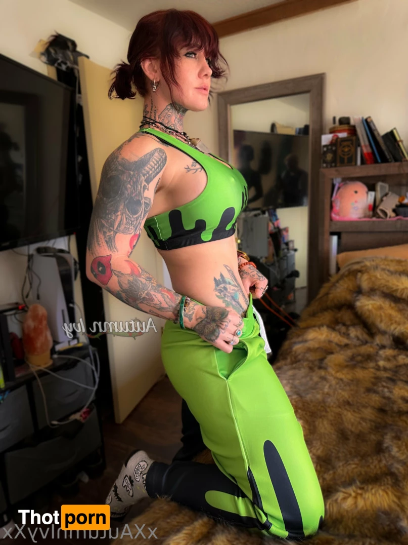 Autumn Ivy 🔪 9433636