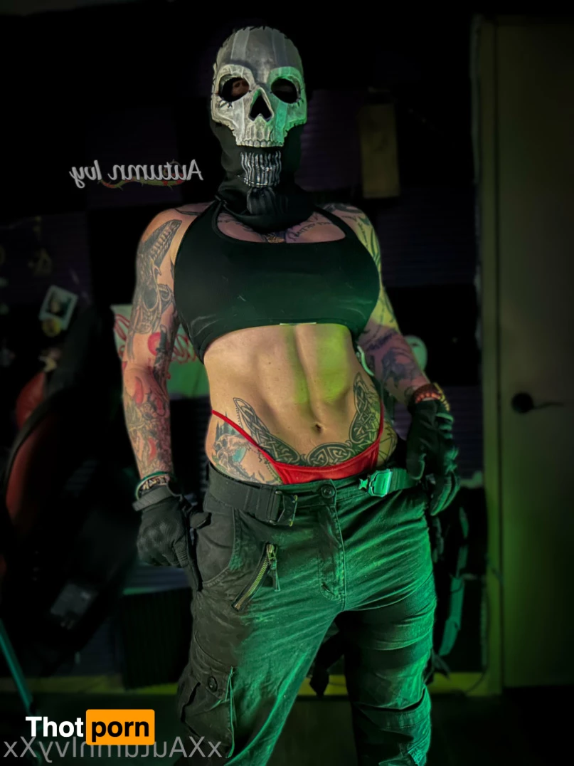 Autumn Ivy 🔪 9433669