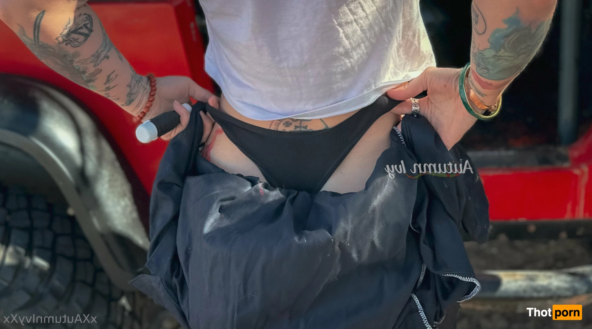 Autumn Ivy 🔪 9433758