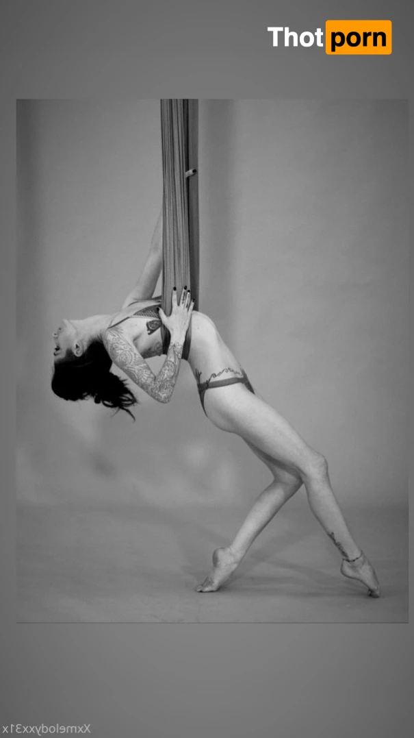 Melody 🖊 erotic stories and audios 5861227