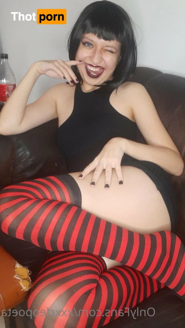 Customs Queen Cleo 🦄 2592212