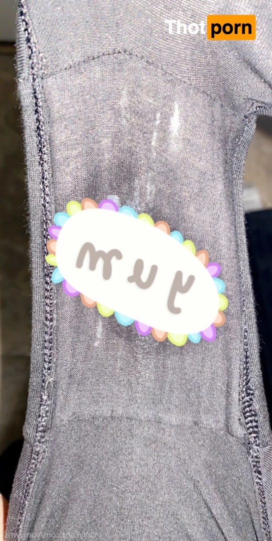 pretty titties 5991726