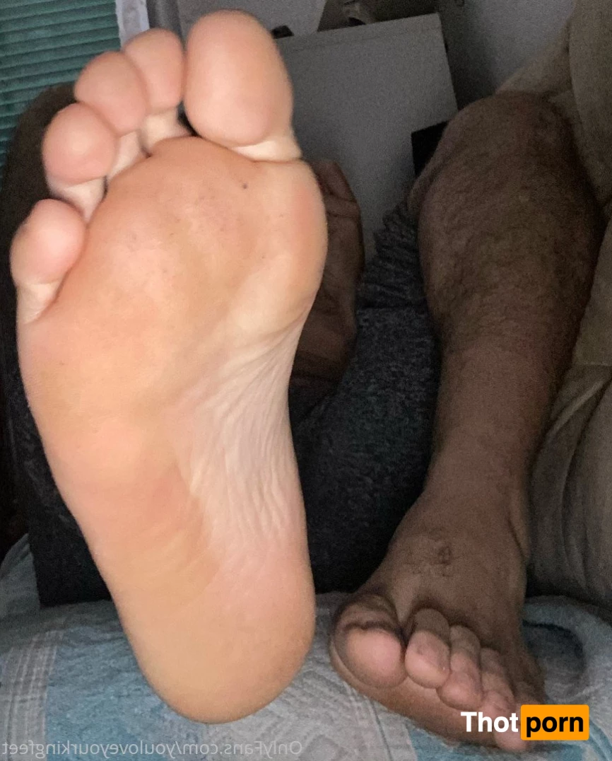 youloveyourkingfeet 2569754