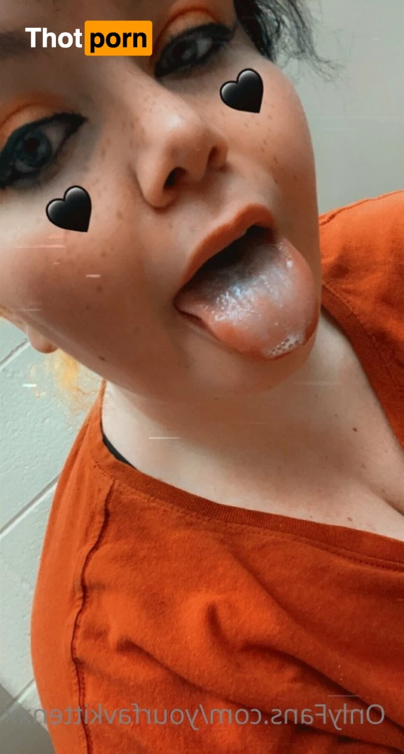 yourfavkittenxx 2570981