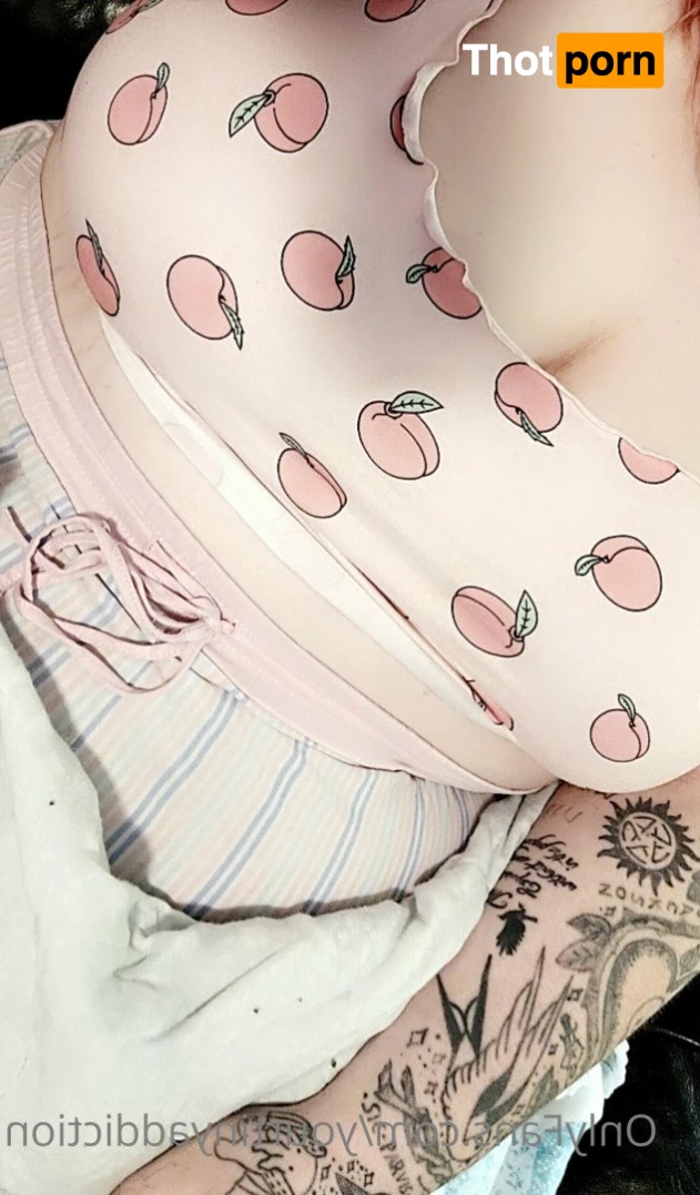 yourtinyaddiction 2570665