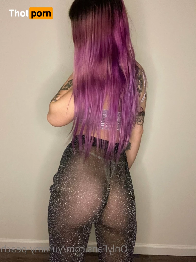 ✨violet✨ 2568405