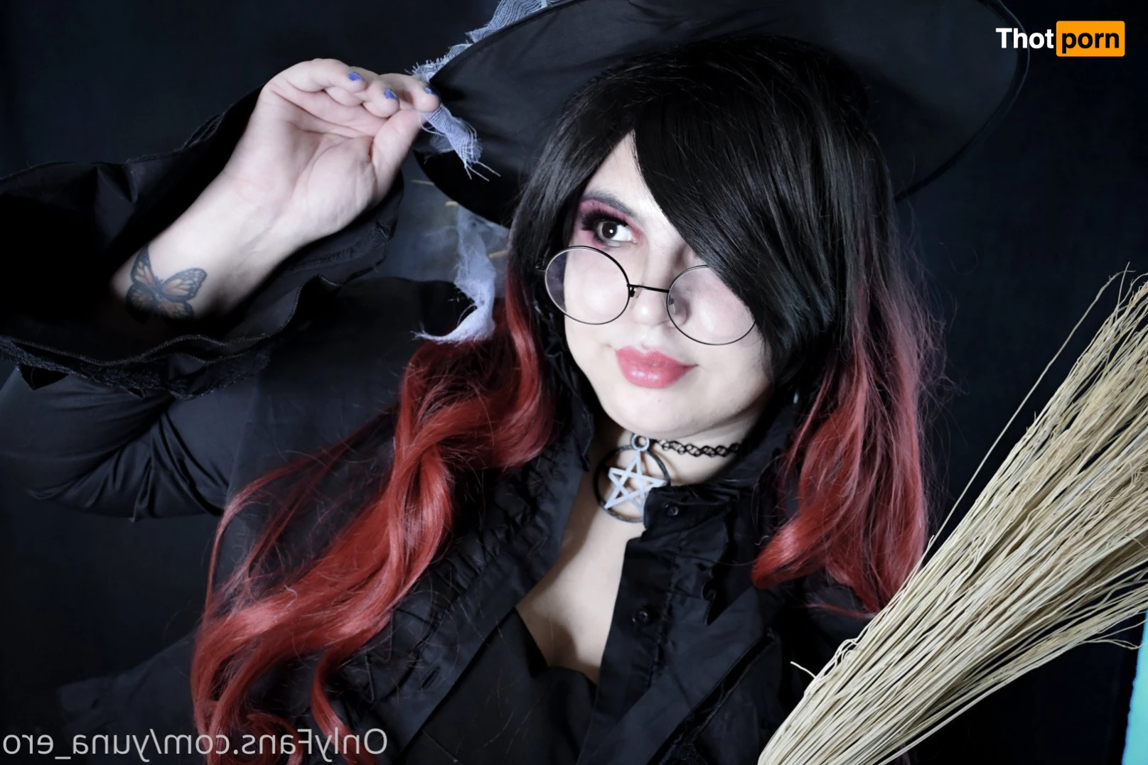 Yuna Cynthia 2577789