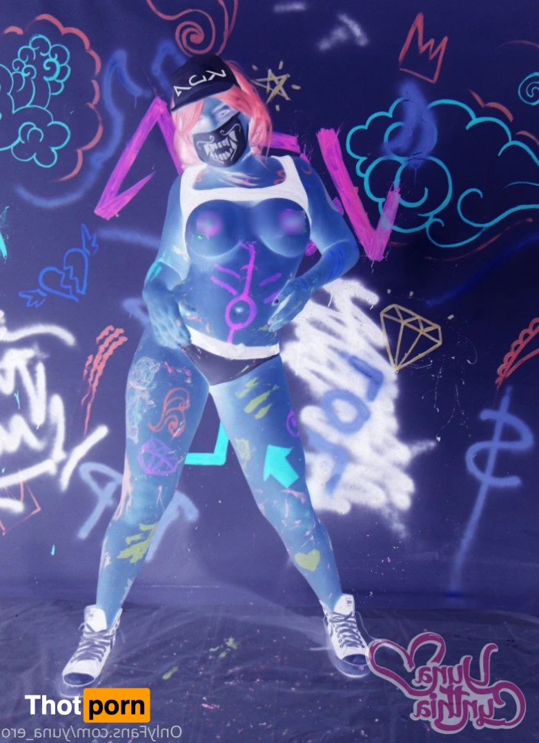 Yuna Cynthia 2577803