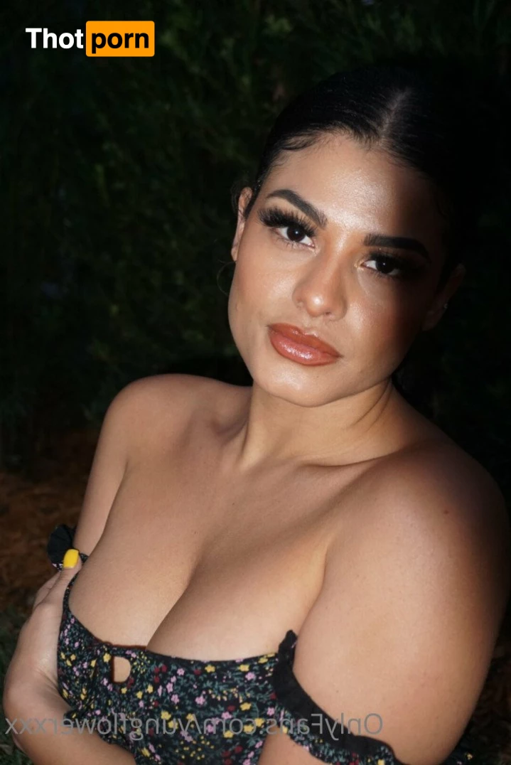 ❗️COLLEGE BABE❗️ 2568807