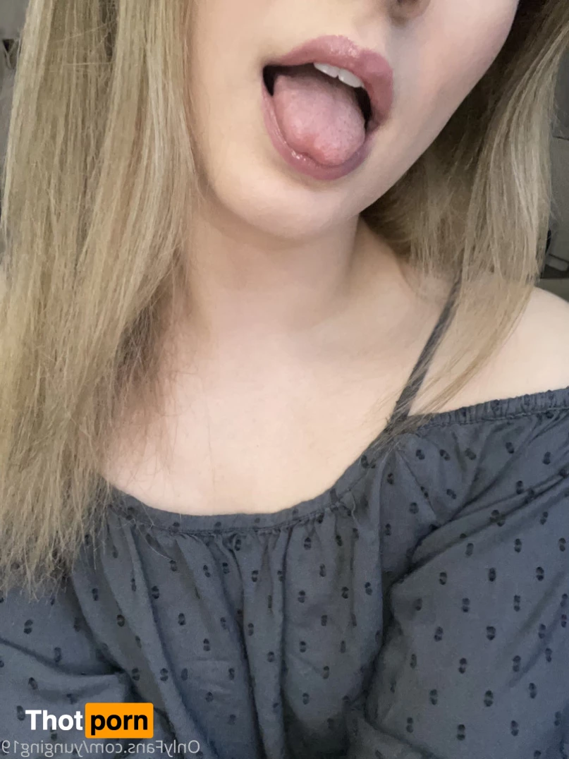 Ashley Elizabeth 5742805