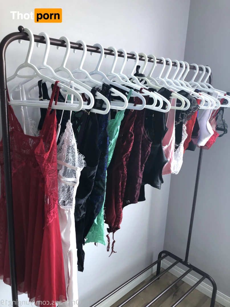 Ashley Elizabeth 5742825