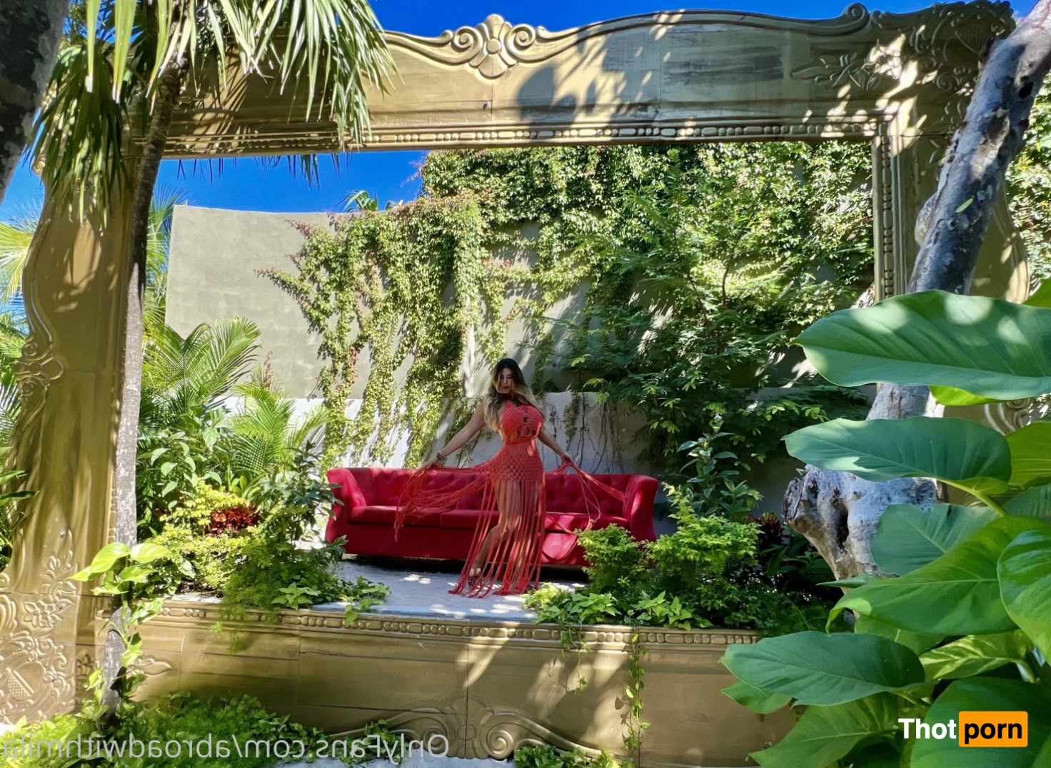 Abroad with Mila 14651955