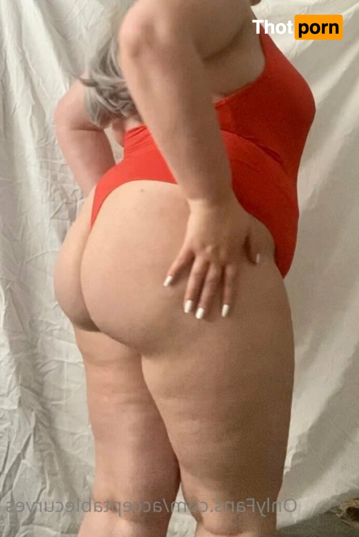 Acceptablecurves 4674877