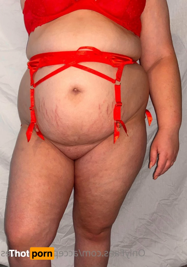 Acceptablecurves 4674899