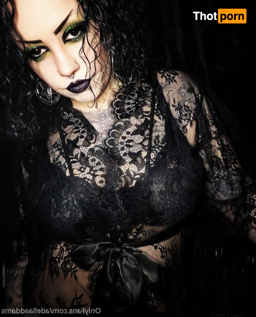 adellaaddams 4668046