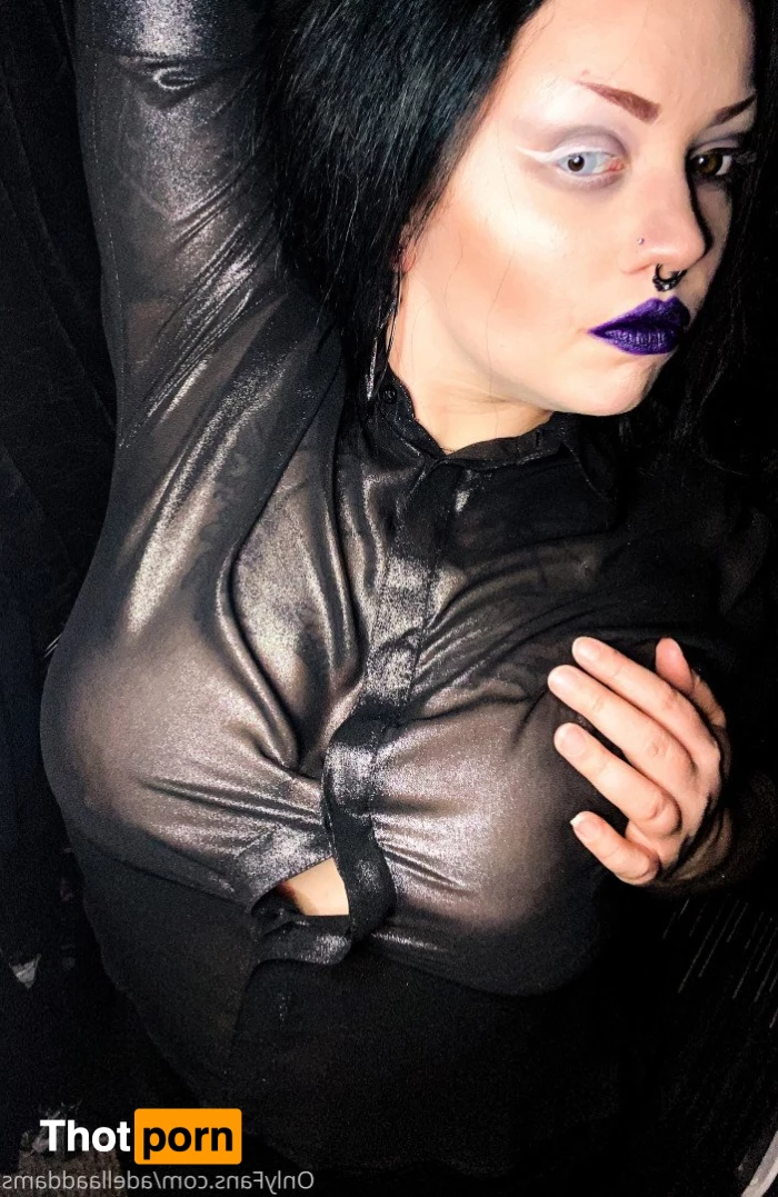 adellaaddams 4668084