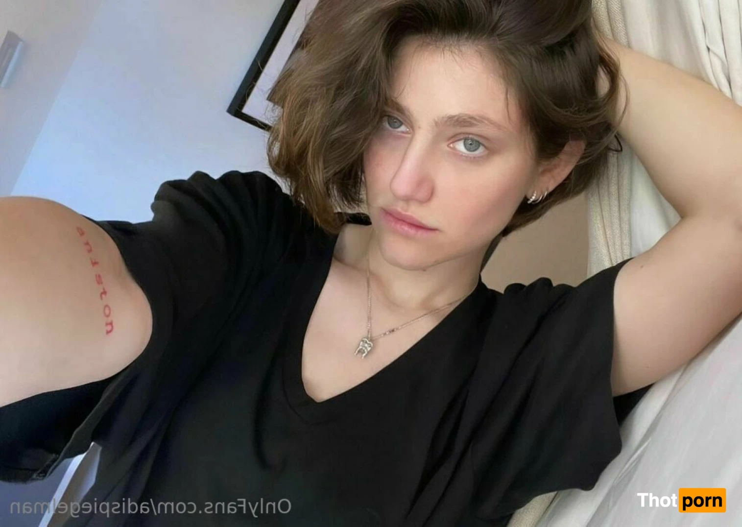 💥 Adi 🤍 14642769