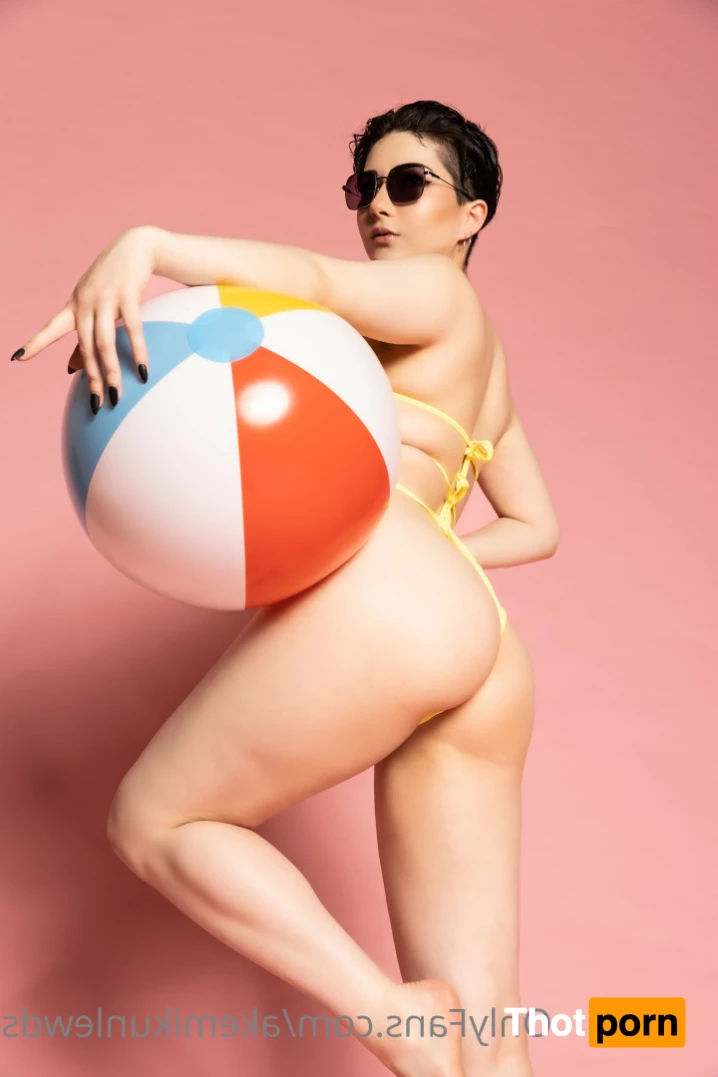 Akemikun 🔞 5818406