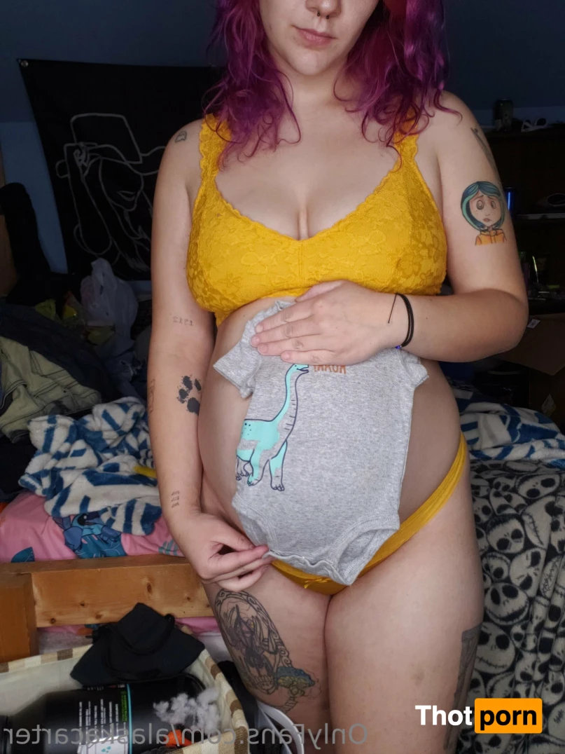 Alaska Carter 15985542