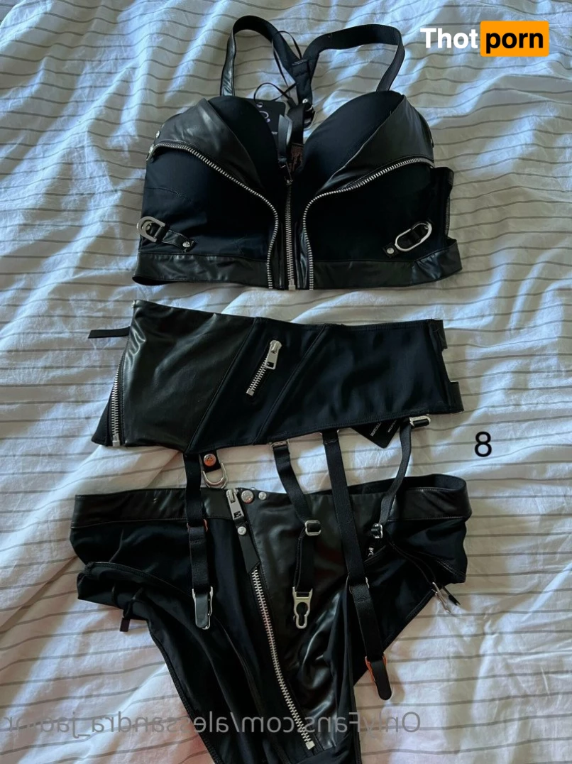 Alessa J’adior 4659810