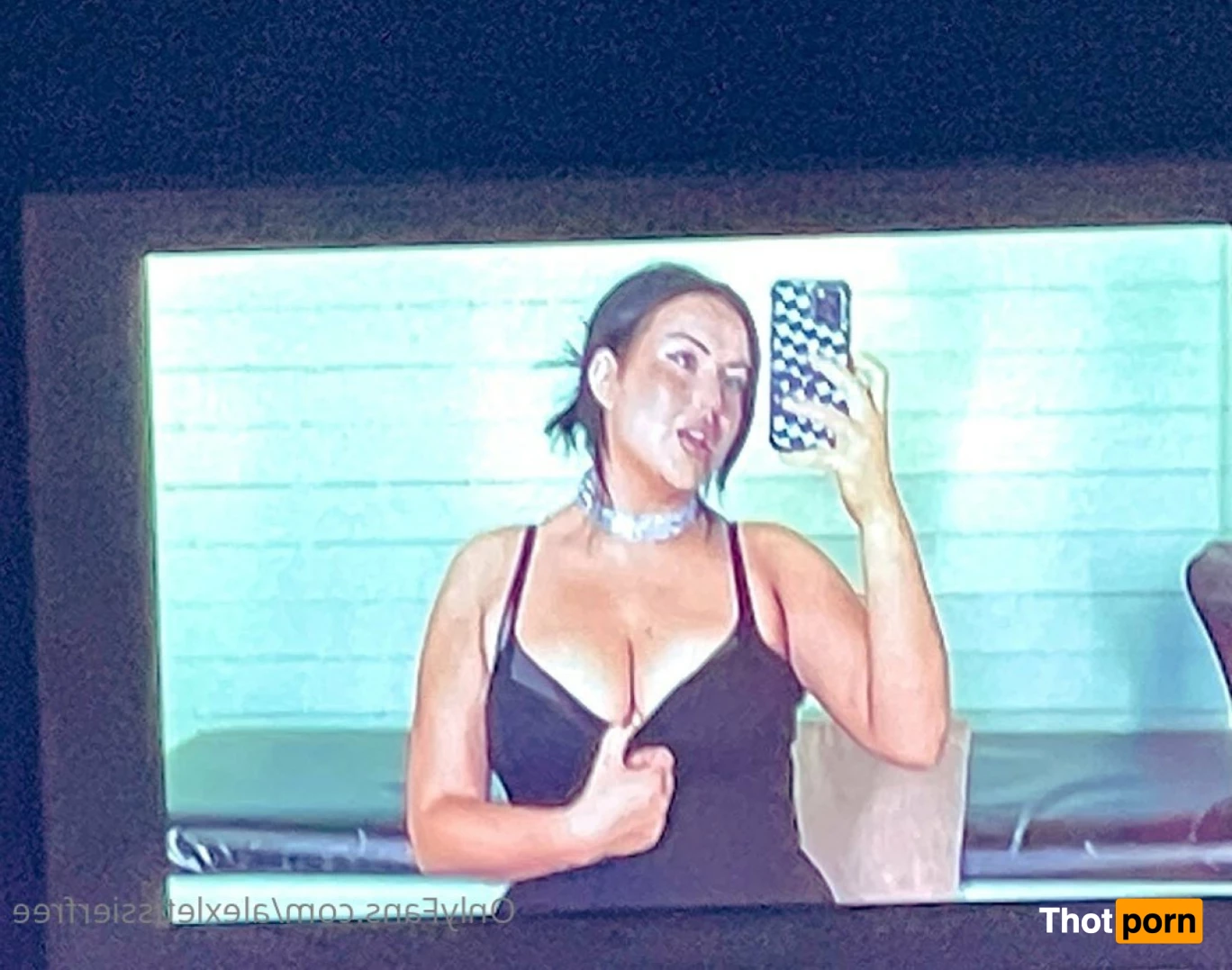 Alexletissierfree 5625923