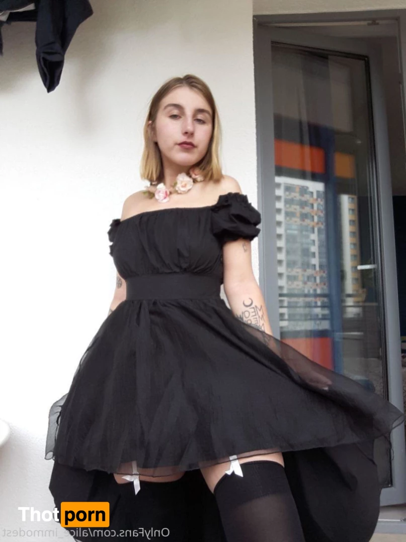 alice_immodest 5646331