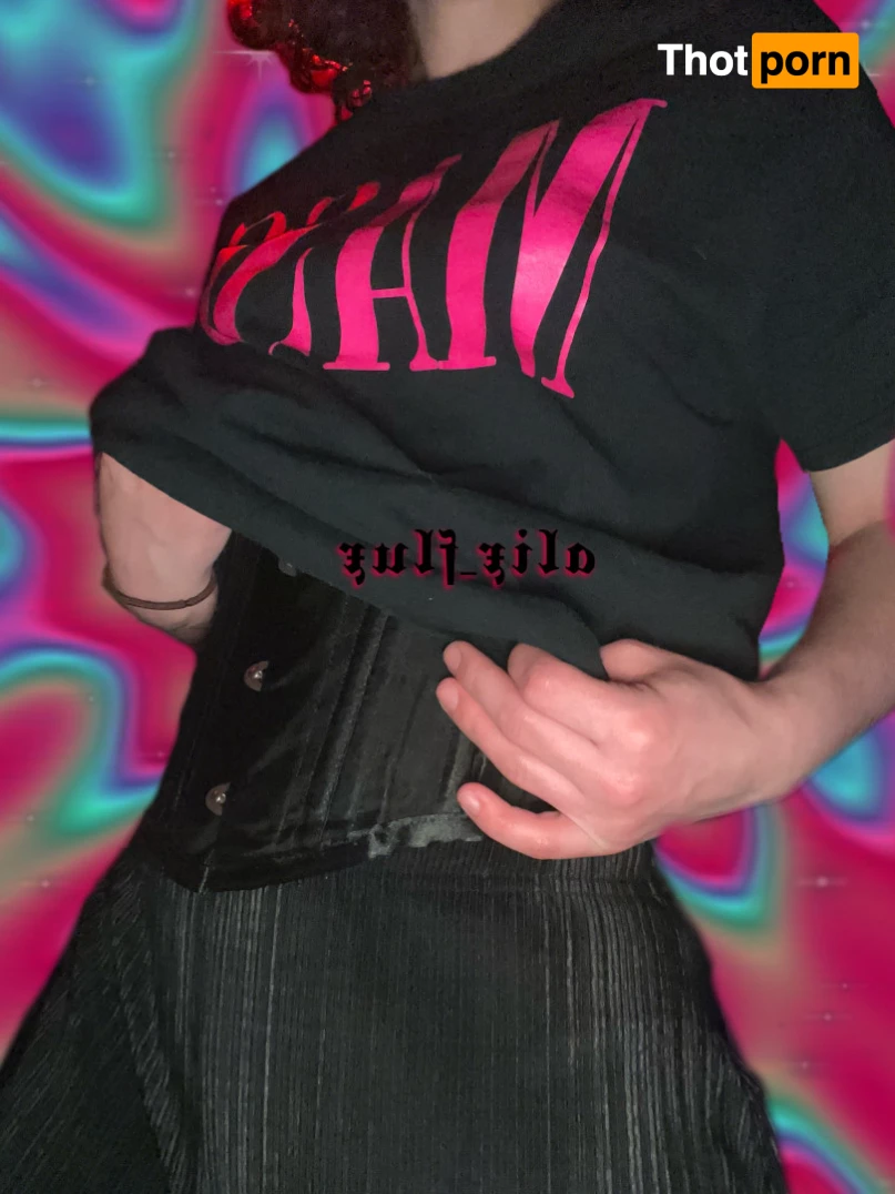 Alix Flux (THEY/HE) 5814083