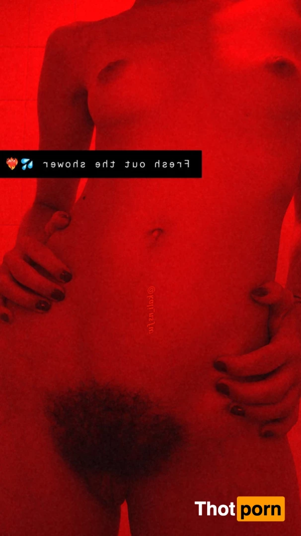 Alix Flux (THEY/HE) 5814338