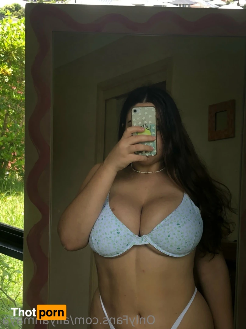 Aliyah Maya 14584585