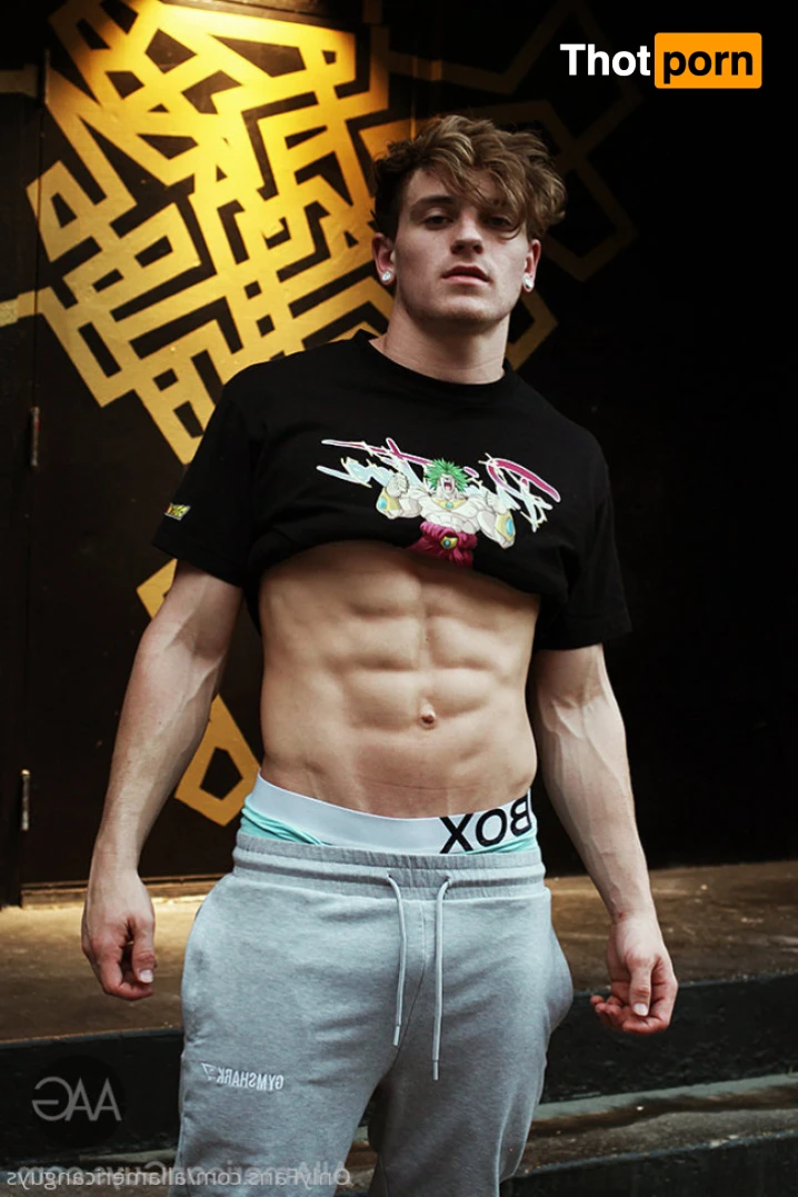 Red Hot AAG + Men of Temptations 14581891