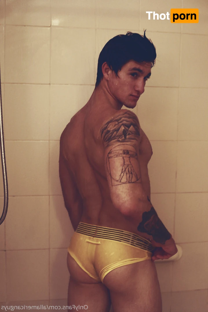 Red Hot AAG + Men of Temptations 14582563