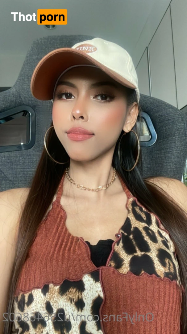 Allie Rose 🌹 14576421