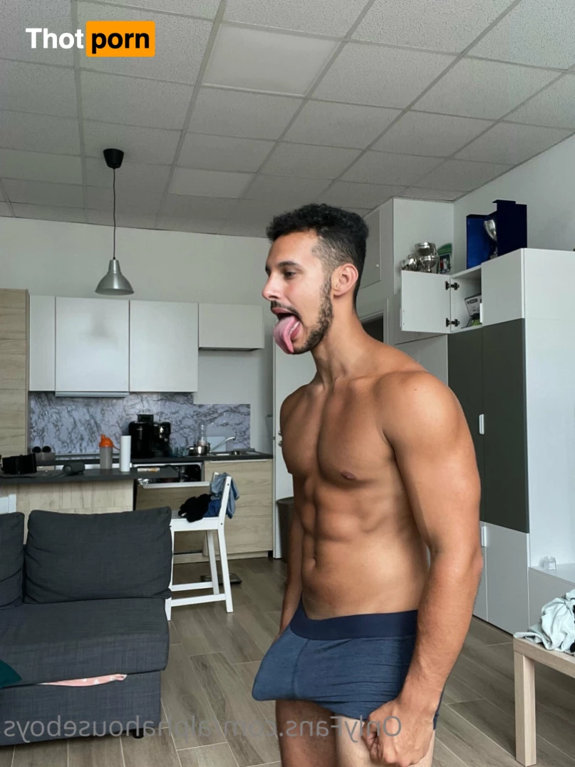 alphahouseboys 5645079