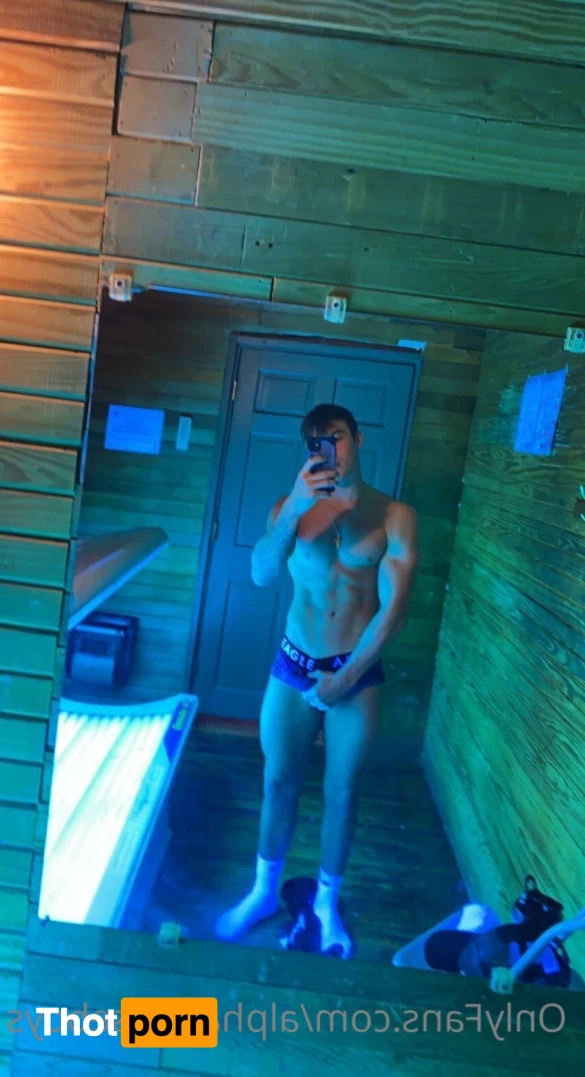 alphahouseboys 5645162