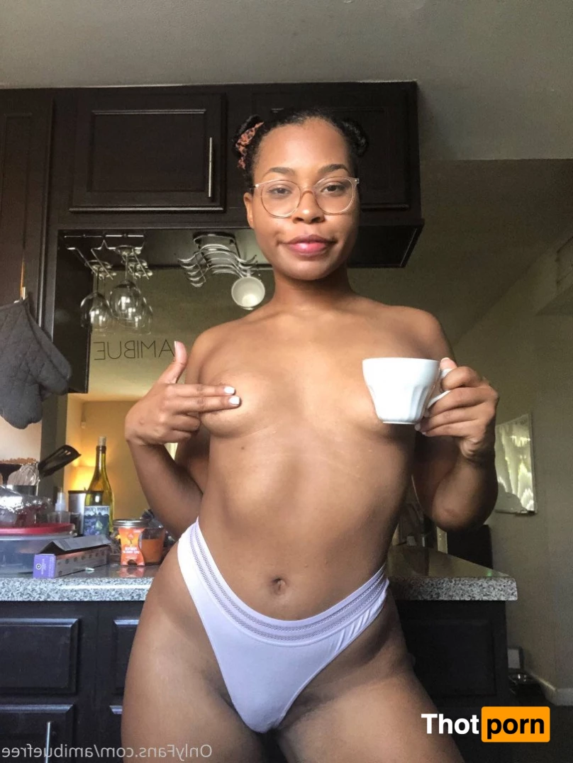 Ami Bue 💋 5232493