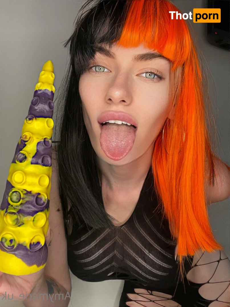 Amy Marie ☘️ 5982370