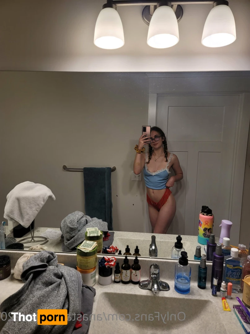 Anastasia Grace 6070478