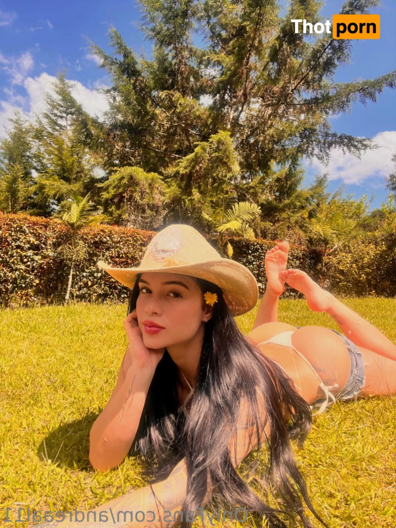 Andrea 🍒 11775447