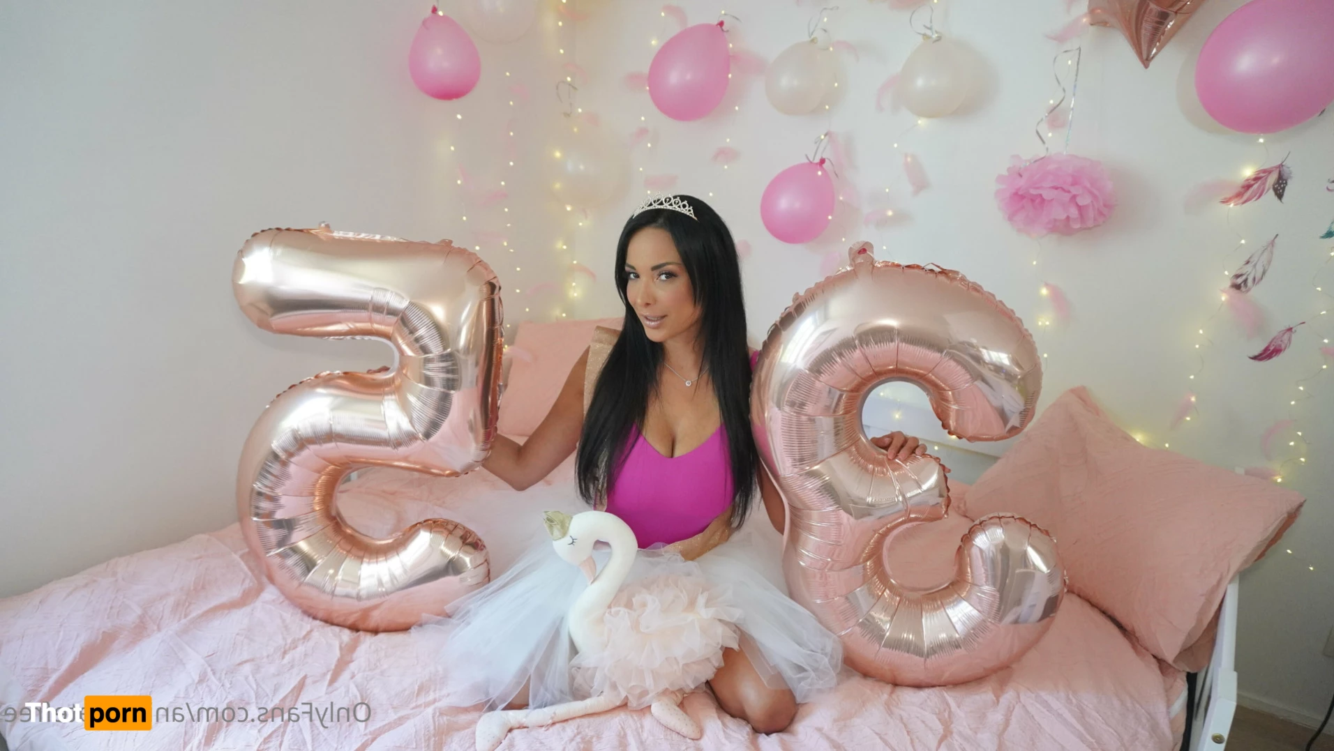 🅐🅝🅘🅢🅢🅐 🅚🅐🅣🅔 🅕🅡🅔🅔 5803995