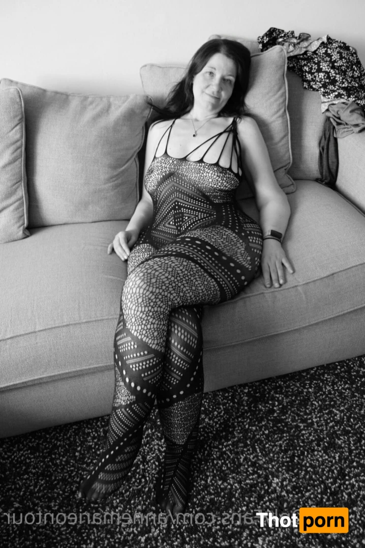 AnneMarie Filthy English Mum - TOP 5% 12801793