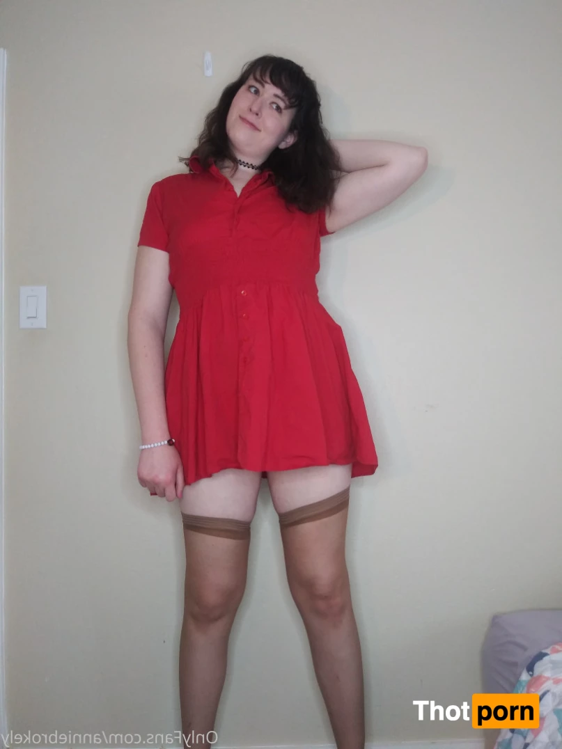 Annie Brokely 5639274