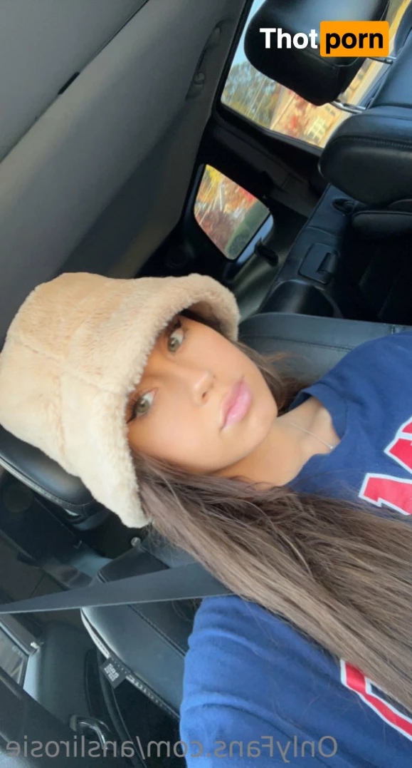 Sextape queen😜😜 15045425