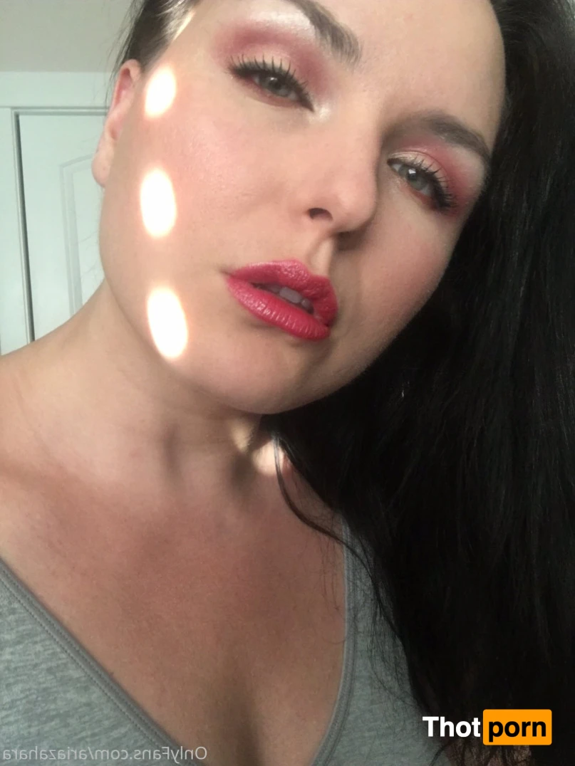 Horny Big Booty Brunette 14840071