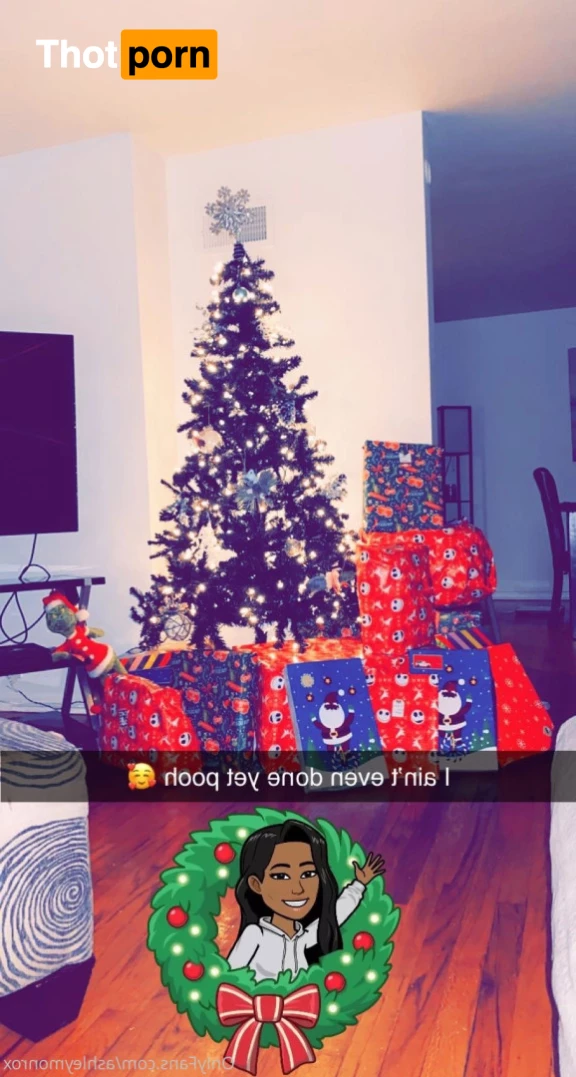 ashleymonrox 5795211